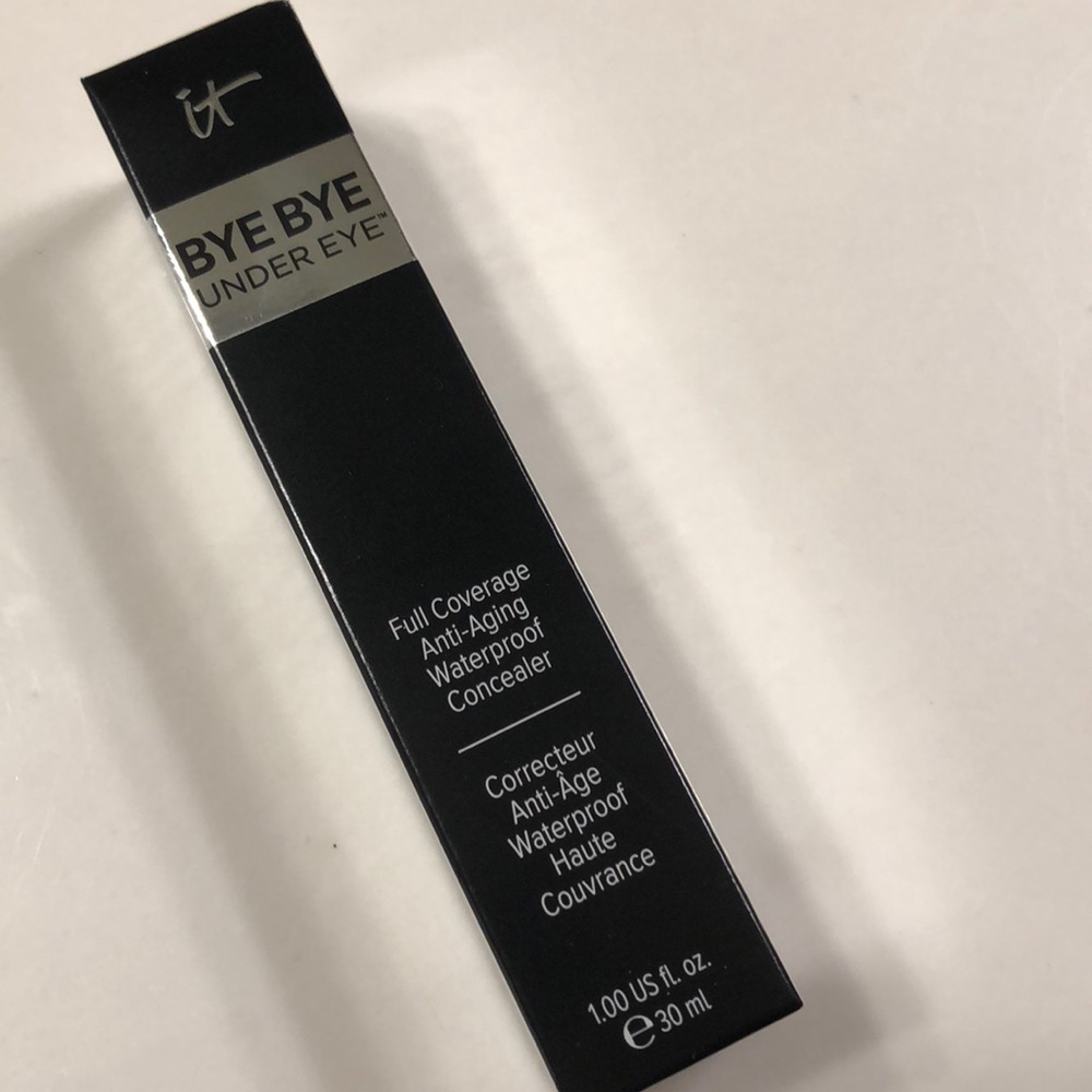 IT bye bye undereye concealer! Brand new. 1 OZ.